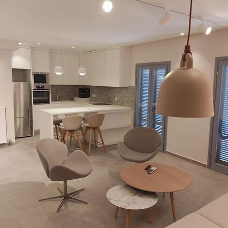 Pink Rose Luxury And Comfort Apartment At The Centre Of Preveza Exterior foto
