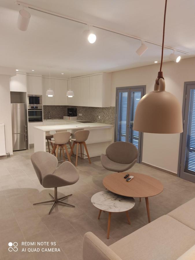 Pink Rose Luxury And Comfort Apartment At The Centre Of Preveza Exterior foto